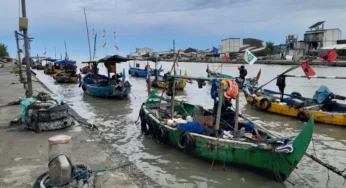 Teknologi Alternatif untuk Kapal Nelayan di Luar Starlink Menurut Trenggono
