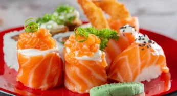 Makan Sushi Setelah Melahirkan: Aman atau Berisiko?